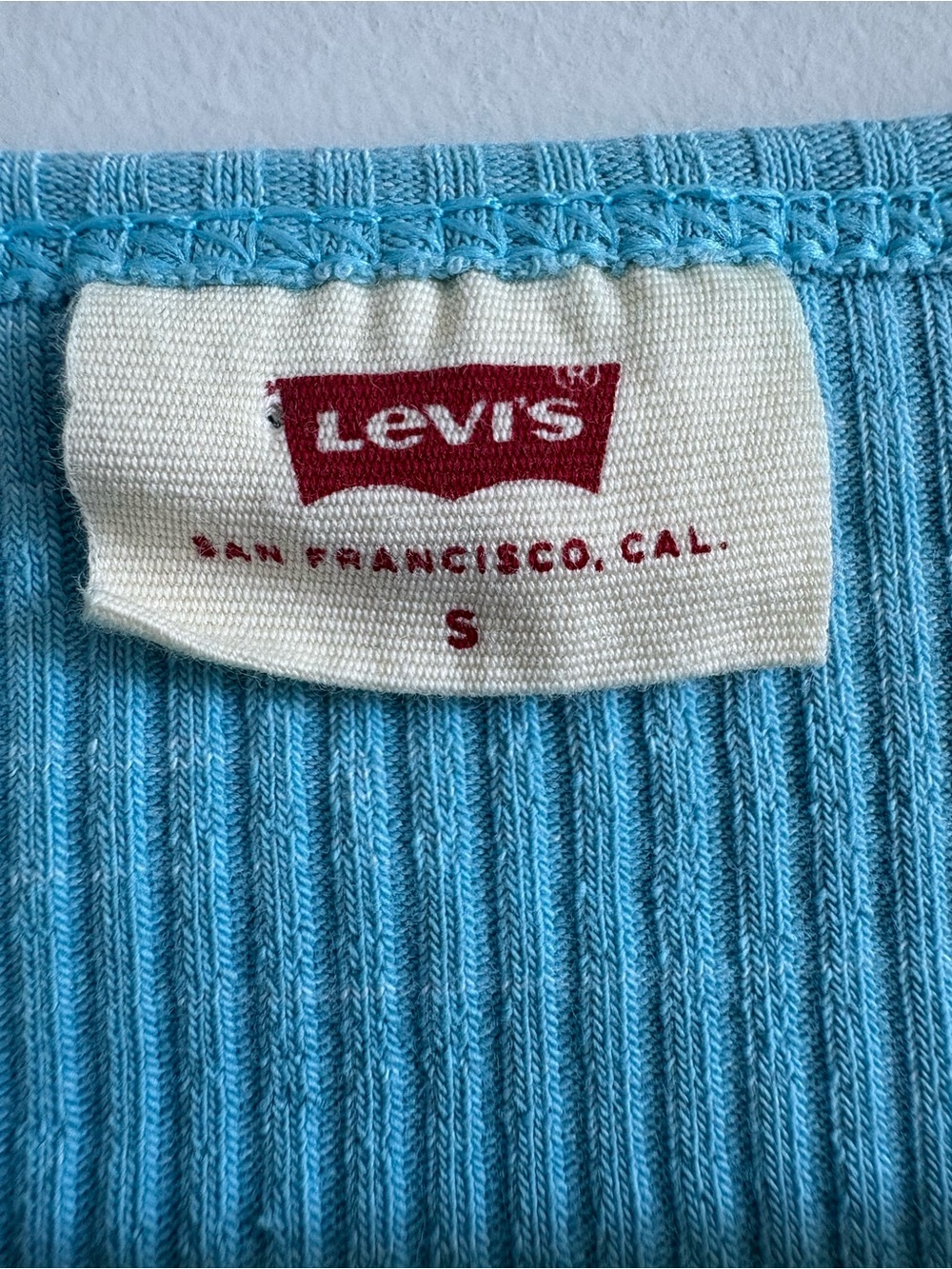 Levi’s Ribbed Long Sleeve Top | Size Small - Picture 3 of 6